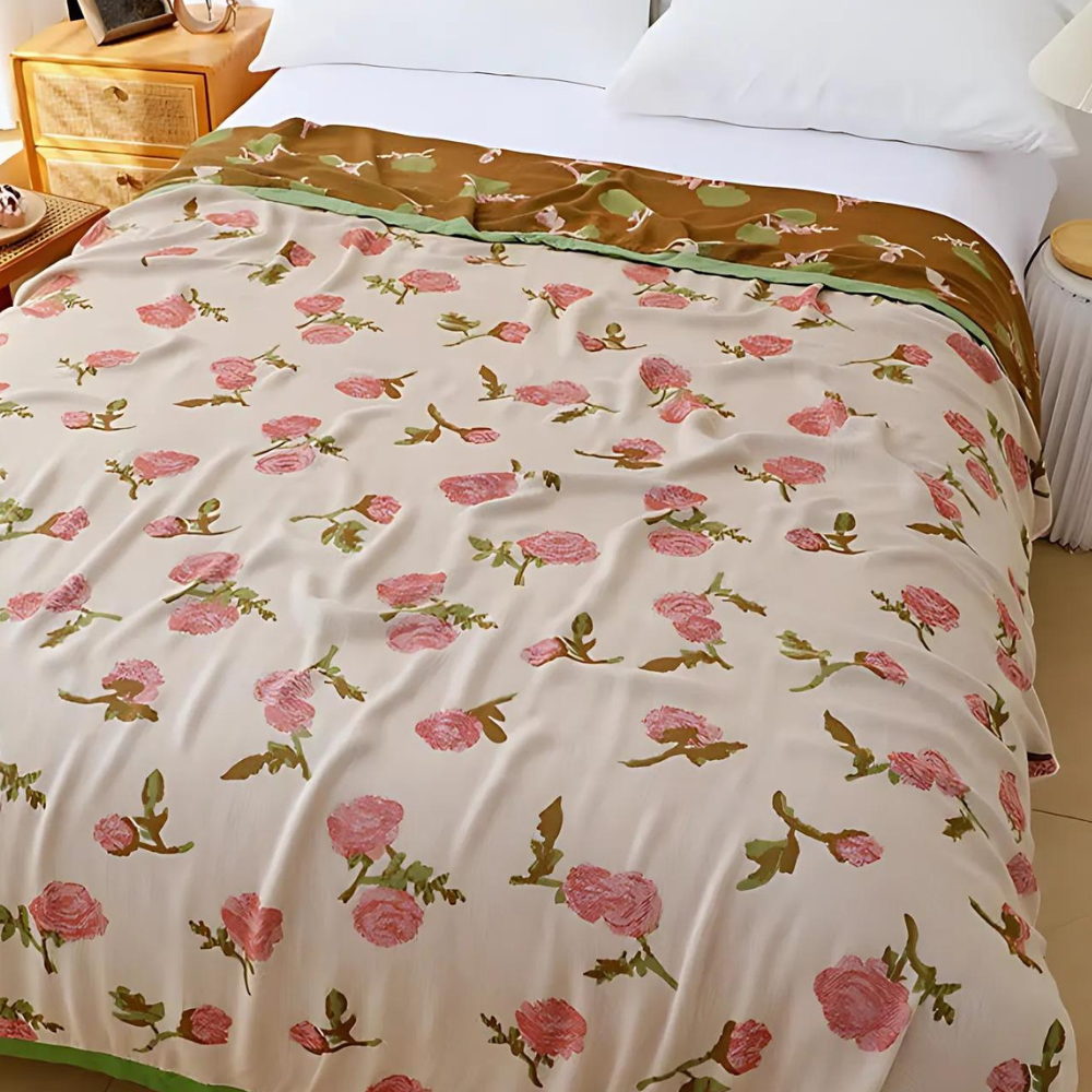 Bamboo Fibre Rose Pattern Cooling Blanket