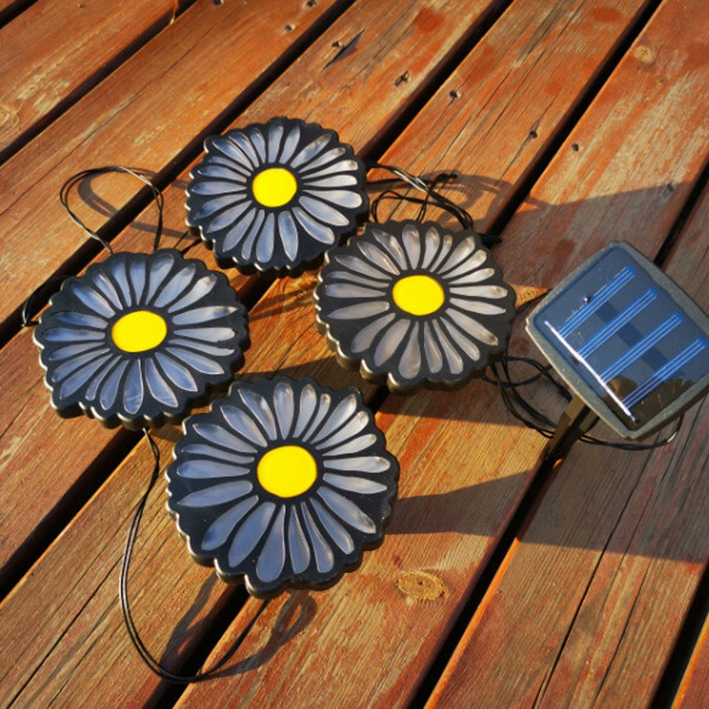 Daisy Solar Garden String Lights