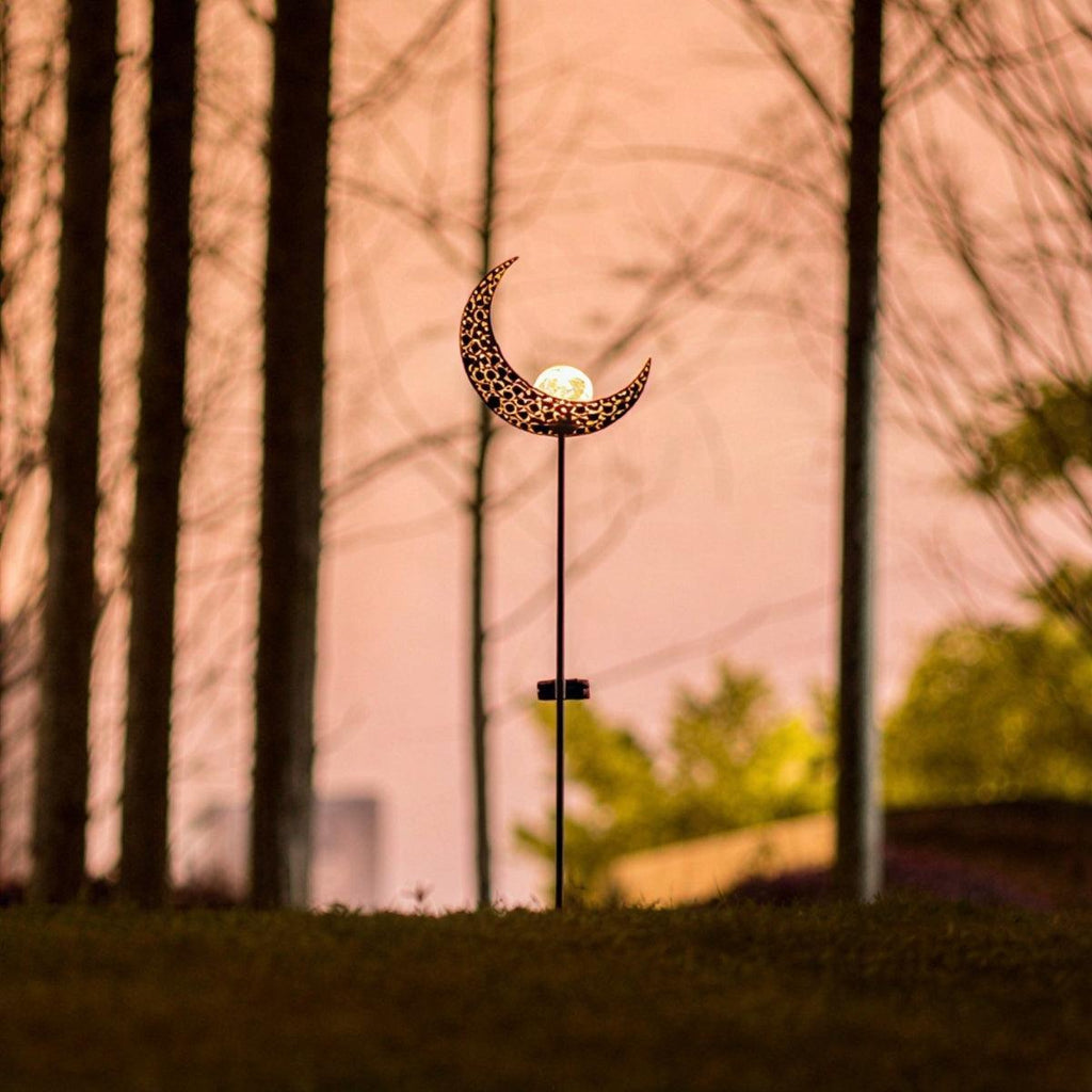 Solar Moon Crescent Pathway Light