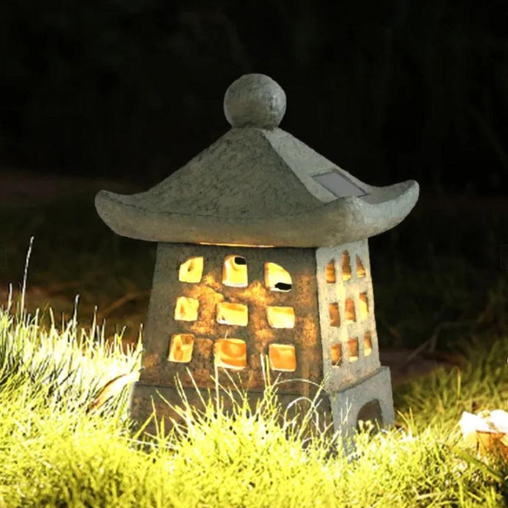 Solar Pagoda Outdoor Light