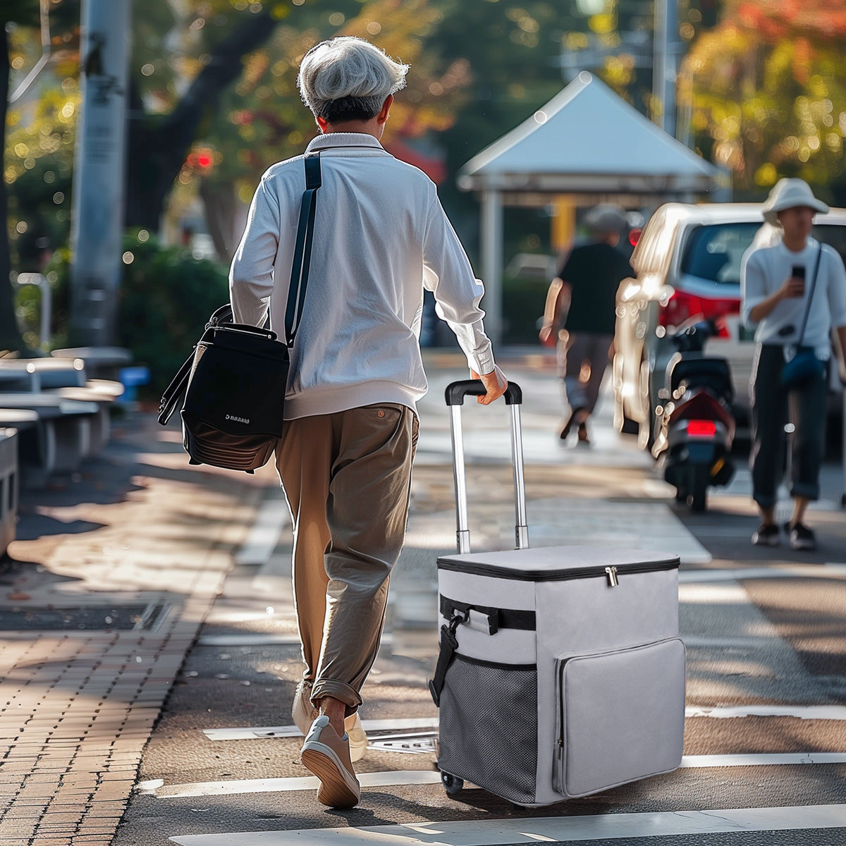 Large Insulated Cooler Bag with Shoulder Strap