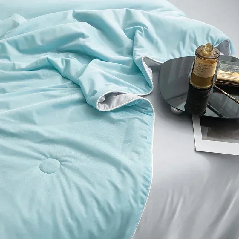 Breathable Cooling Blanket for Summer Sleep