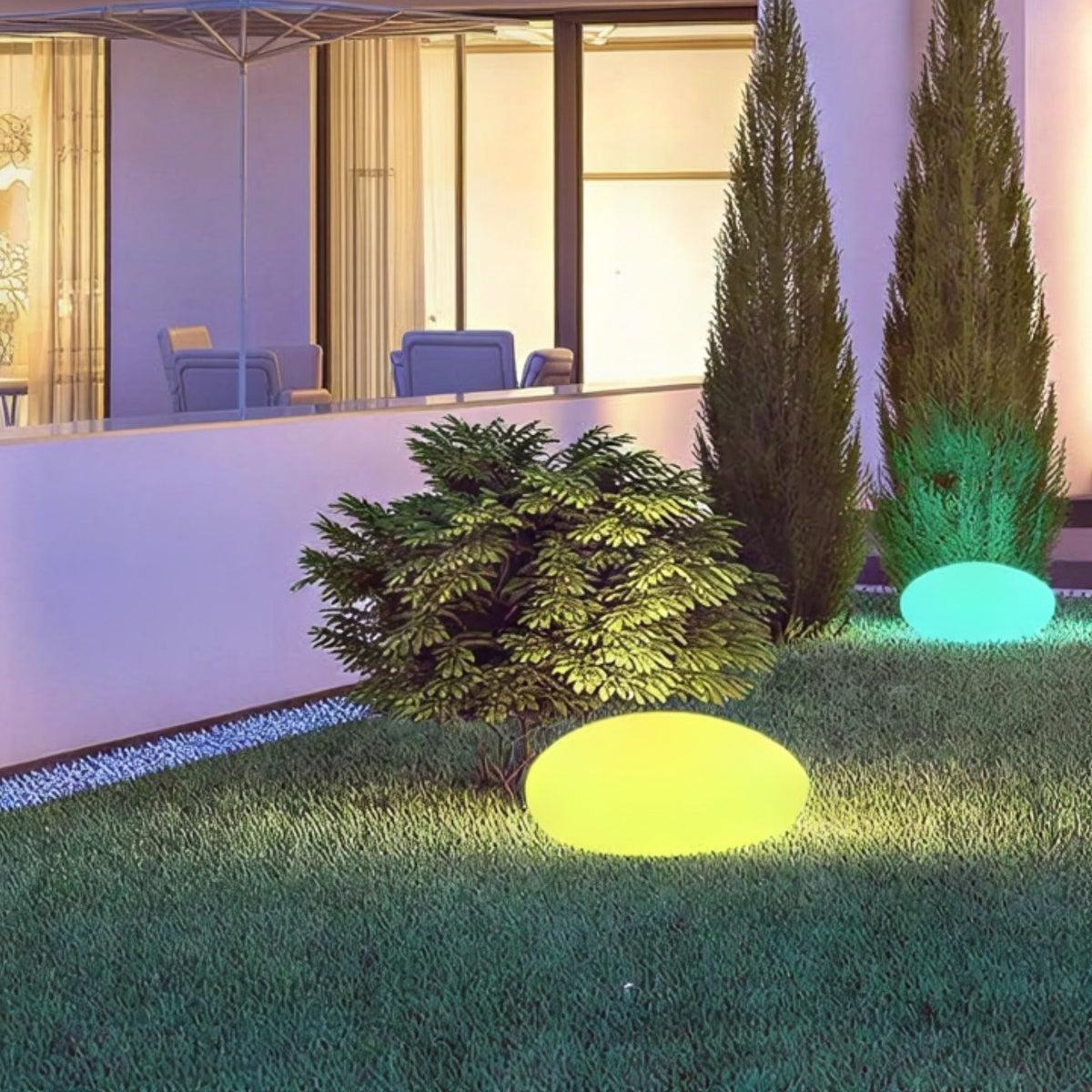 Solar Stone Rock Garden Light