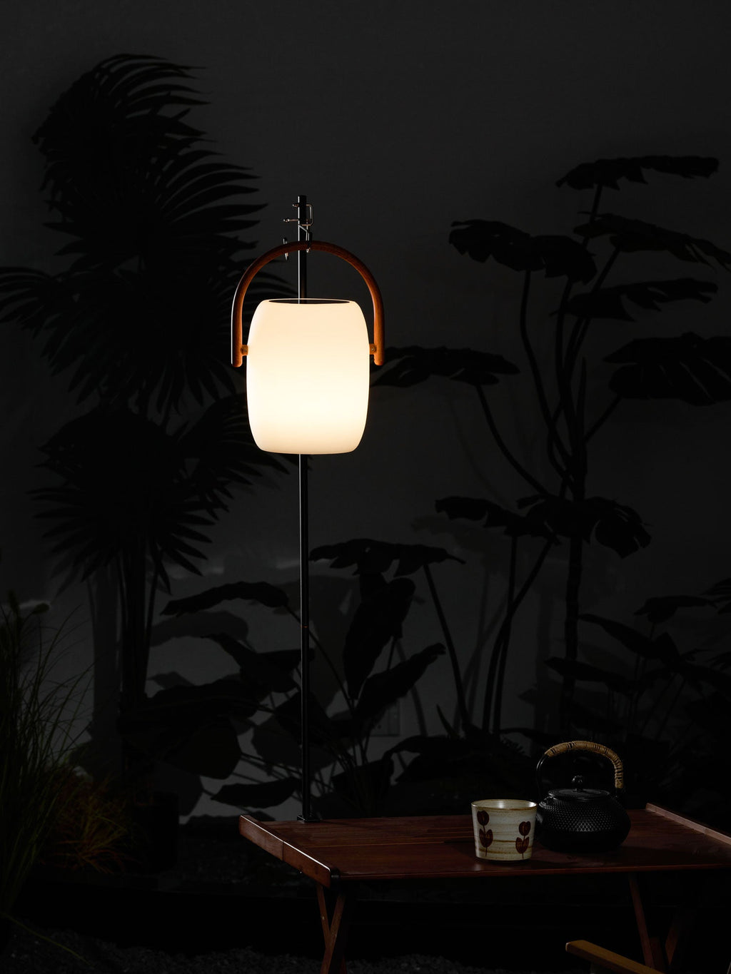 Outdoor Lantern Cordless Wood Handle LED Waterproof IP65 Patio Garden Home