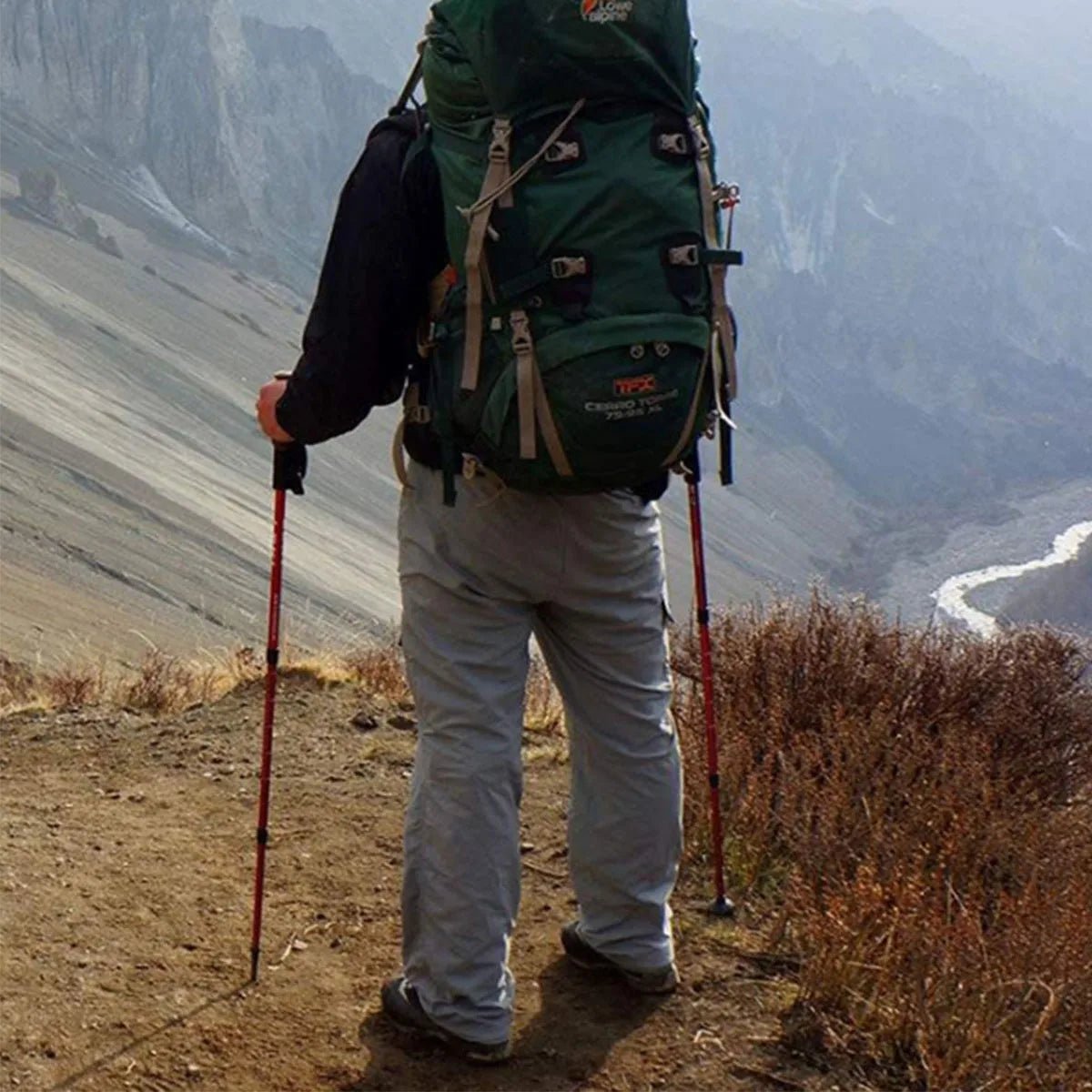 Ultra-Light Adjustable Trekking Poles Made Of Aluminum Alloy For Long Trails