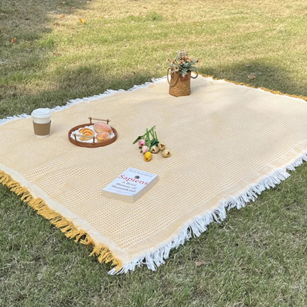 Woven Picnic Blanket with Decorative Tassels - Lightweight for Outdoor