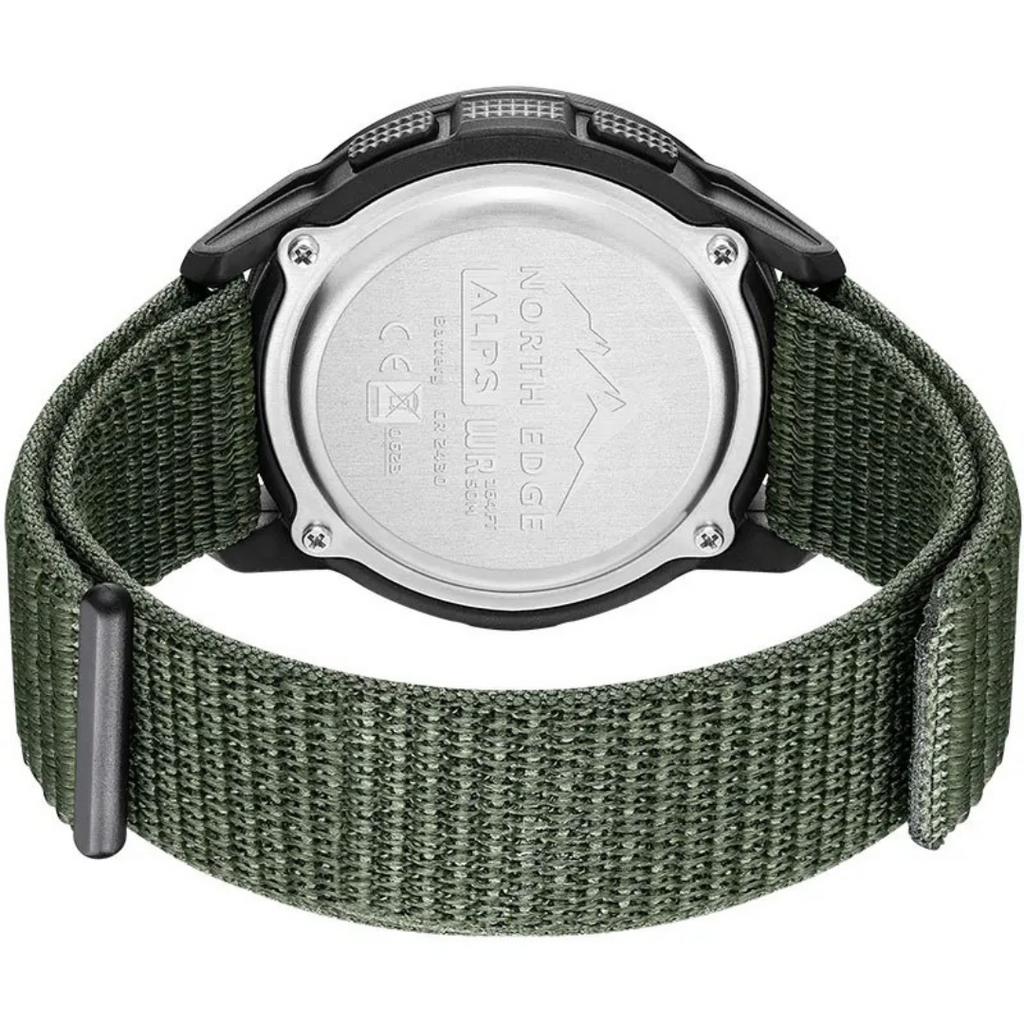alexander-sport-mens-watch-carbon-fibre-case-water-resistant-50m-img4.png