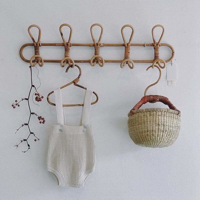 bohemian-rattan-wall-hook-with-five-sturdy-hangers-img1.jpg