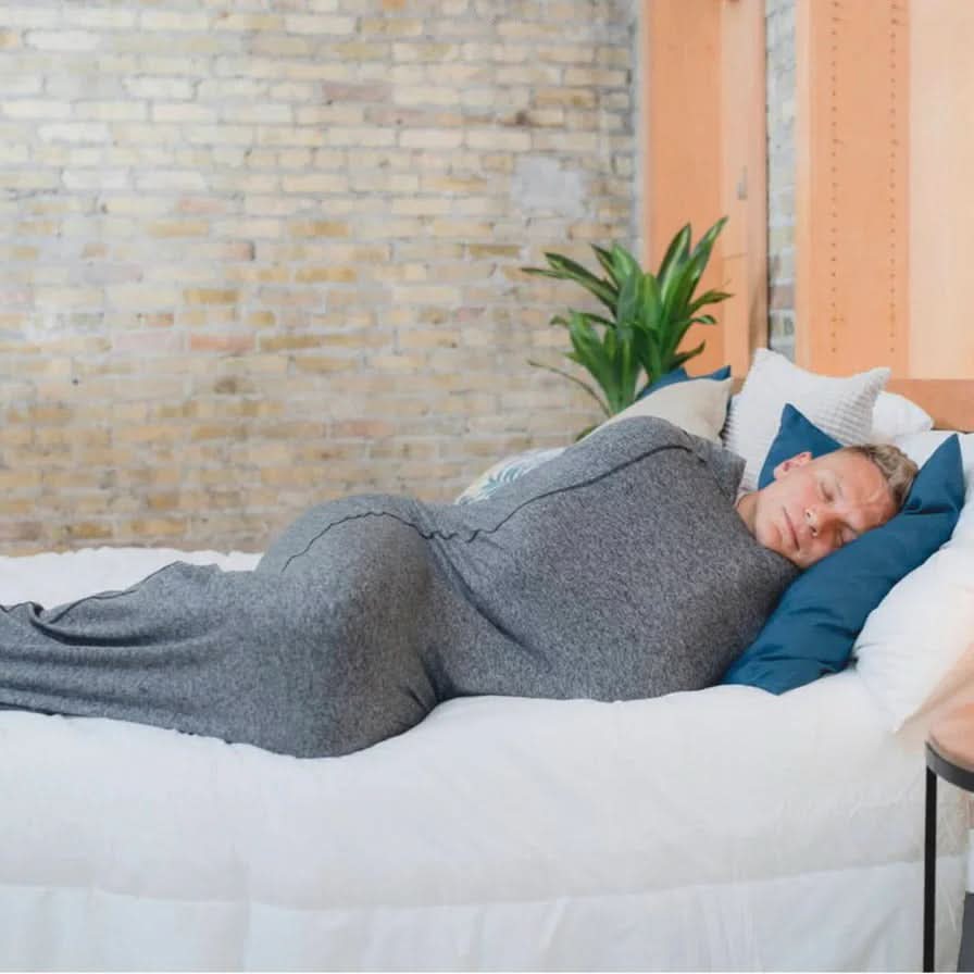 breathable-swaddle-blanket-adult-cooling-compression-comfort-img2.jpg