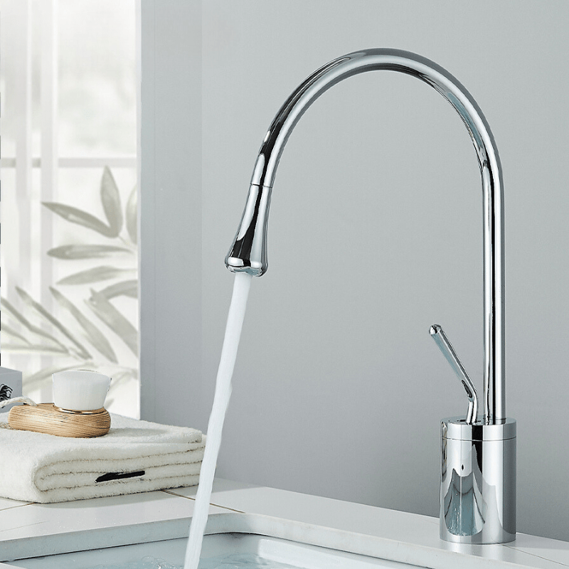 brushed-brass-washbasin-faucet-with-minimalist-gold-finish-img4.png