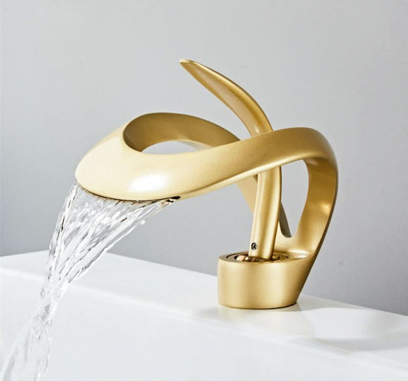 brushed-gold-brass-waterfall-basin-faucet-with-single-lever-img6.jpg