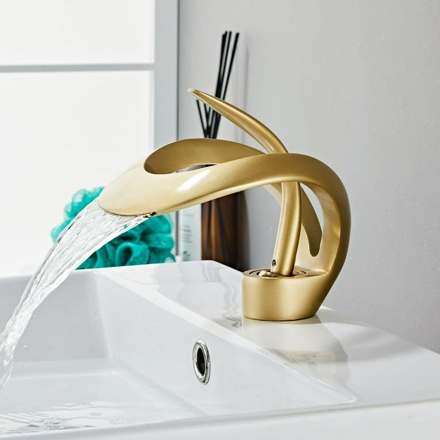 brushed-gold-brass-waterfall-basin-faucet-with-single-lever-img9.jpg
