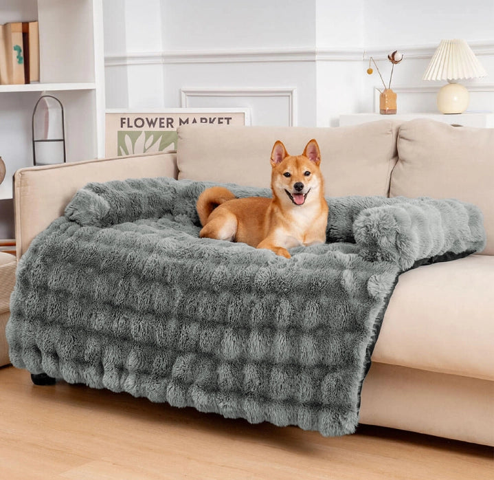 calming-non-slip-plush-dog-cat-couch-cover-mat-img1.webp