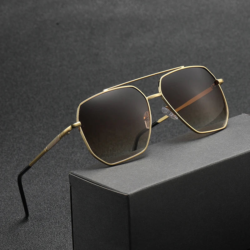 classic-aviator-sunglasses-for-men-lightweight-uv400-protection-img1.webp