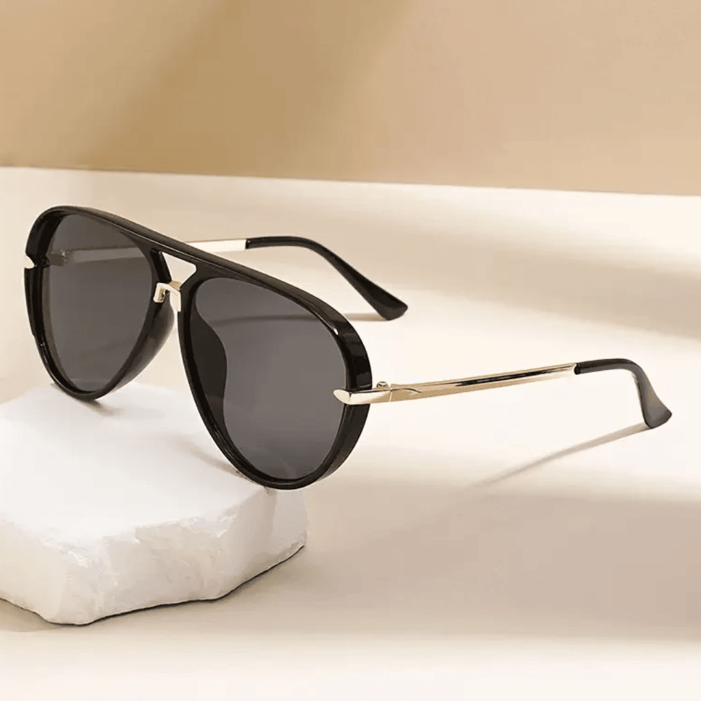 classic-aviator-sunglasses-unisex-lightweight-outdoor-vision-img1.png