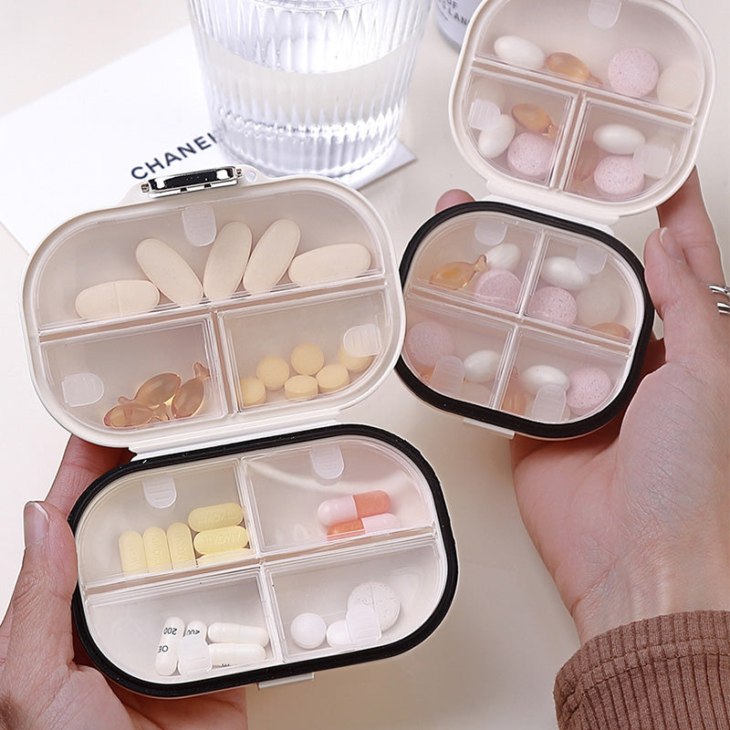 compact-portable-pill-organizer-with-7-compartments-water-resistant-img1.jpg