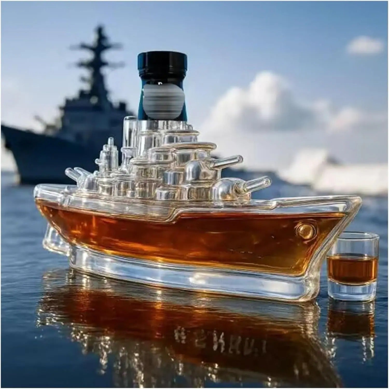 compact-ship-shaped-glass-whiskey-decanter-300ml-home-bar-display-img3.jpg