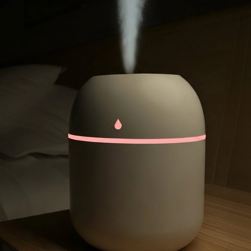 compact-usb-mini-humidifier-with-aromatherapy-function-img3.webp