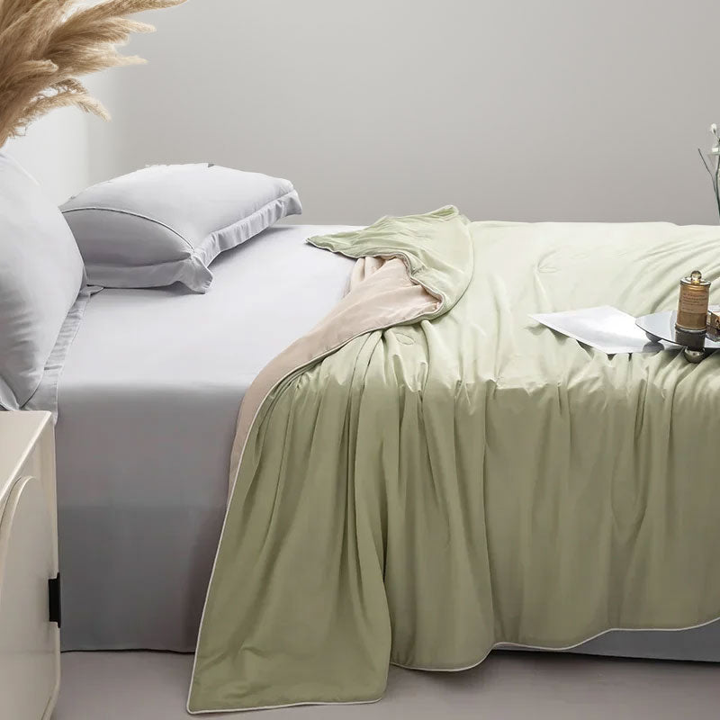 Breathable Cooling Blanket for Summer Sleep