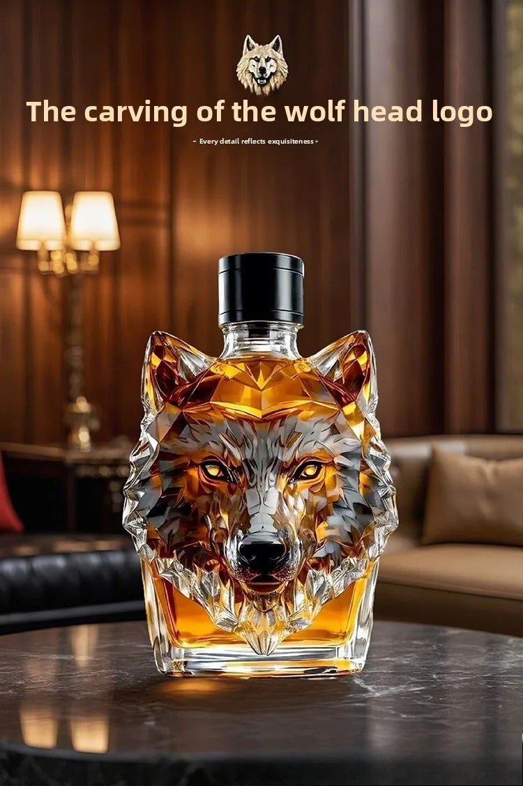decorative-wolf-head-whiskey-decanter-750ml-spirits-serving-img1.jpg