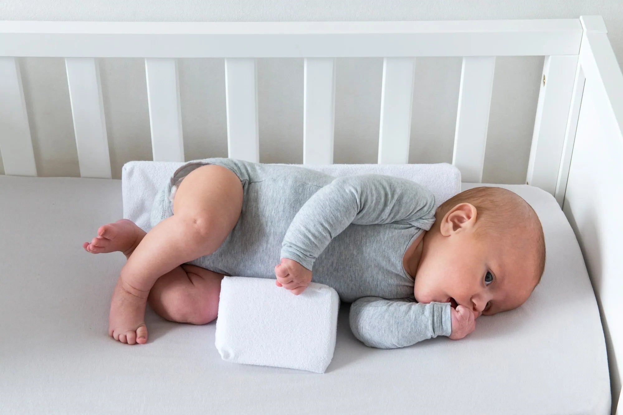 Newborn Side Support Wedge Pillow