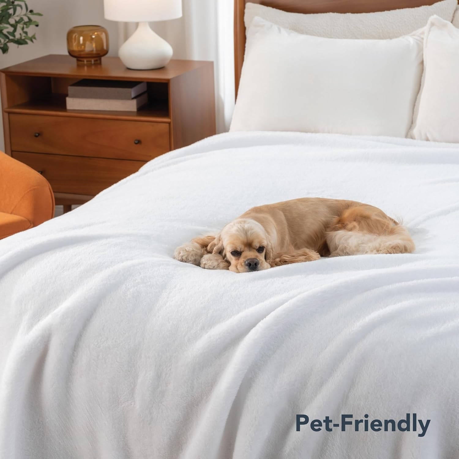 Dual-Sided Lightweight Cooling Blanket
