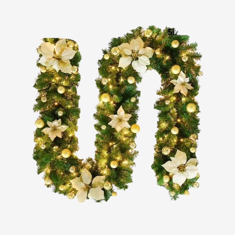 festive-christmas-wreath-floral-design-with-lights-img4.jpg