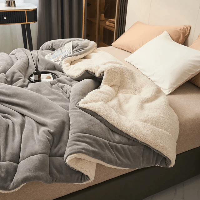 flannel-fleece-blanket-ultra-soft-warm-easy-care-img3.png