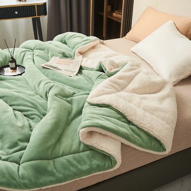 flannel-fleece-blanket-ultra-soft-warm-easy-care-img6.png