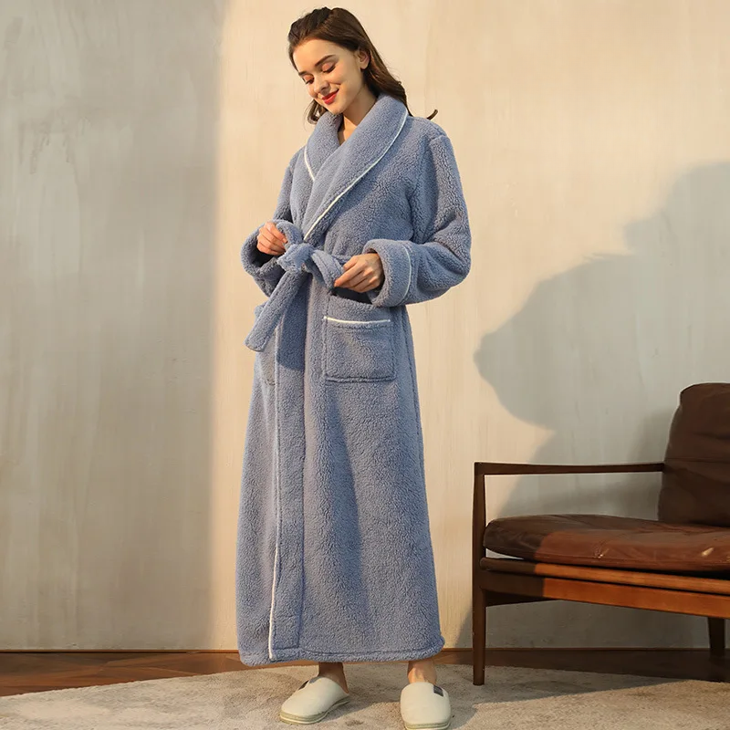 flannel-fleece-mens-bathrobe-for-winter-adjustable-belt-full-coverage-img11.png