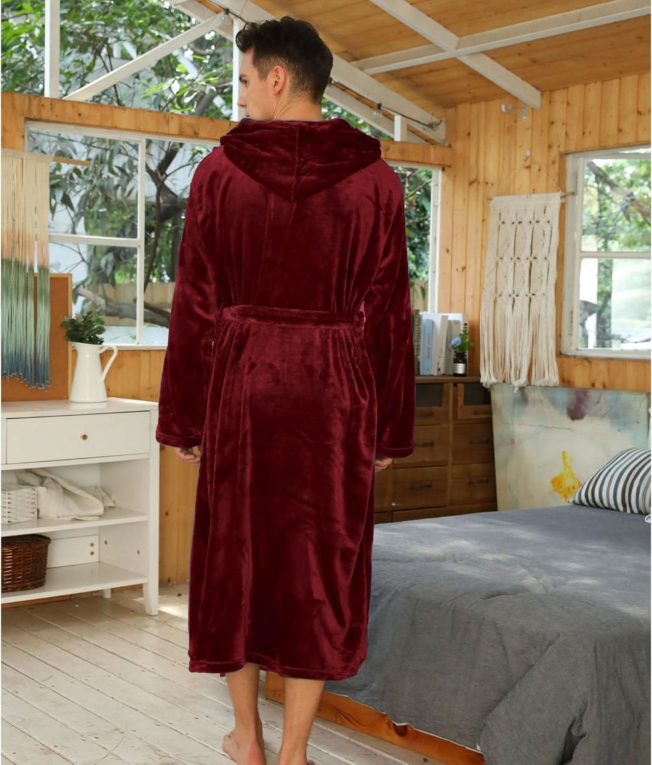 fleece-hooded-bathrobe-for-men-machine-washable-ultra-soft-img20.jpg