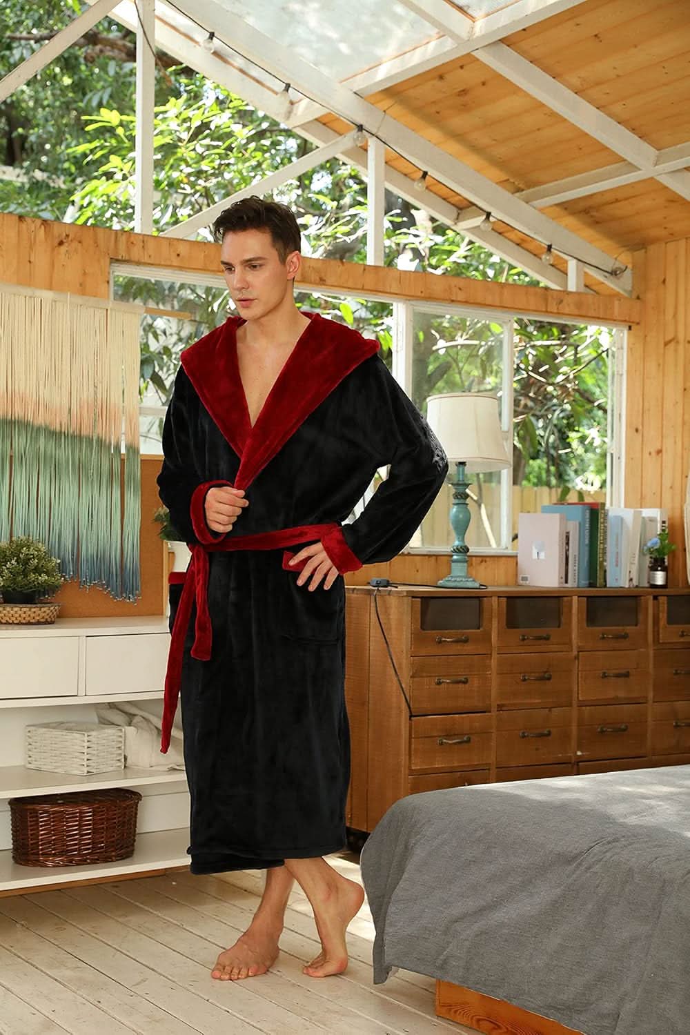 fleece-hooded-bathrobe-for-men-machine-washable-ultra-soft-img25.jpg