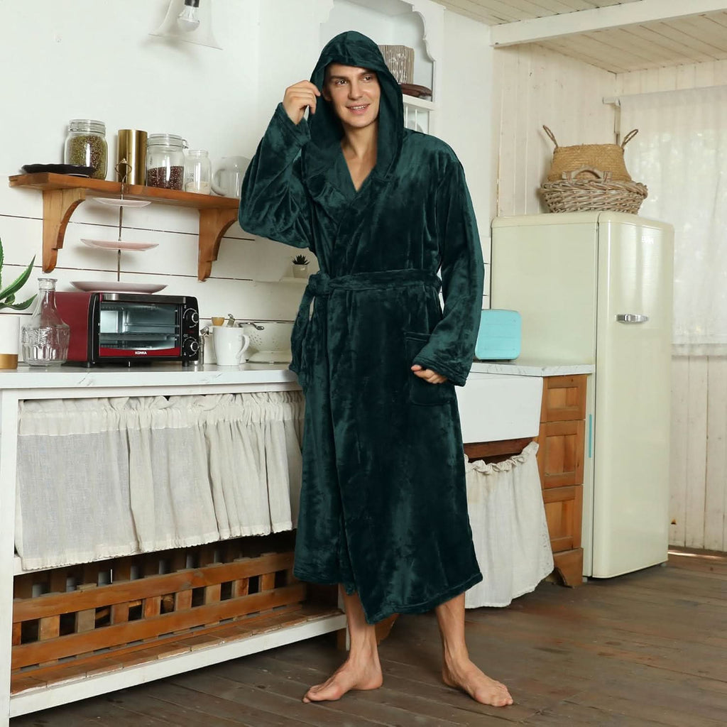 fleece-hooded-bathrobe-for-men-machine-washable-ultra-soft-img4.jpg