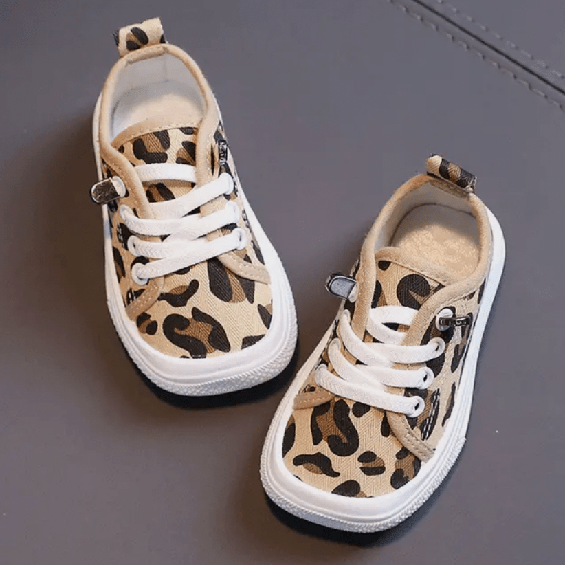 flexible-barefoot-sneakers-for-kids-anti-slip-breathable-img11.png