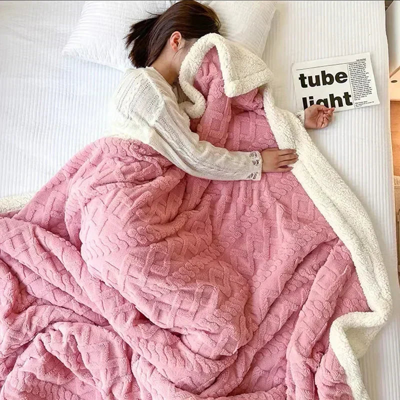 microfiber-fleece-double-sided-blanket-lambswool-warmth-ultra-soft-img4.webp