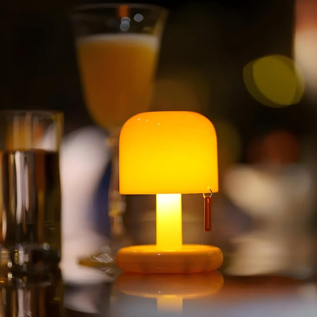 modern-ambient-table-lamp-with-sunset-glow-for-home-decor-img1.jpg