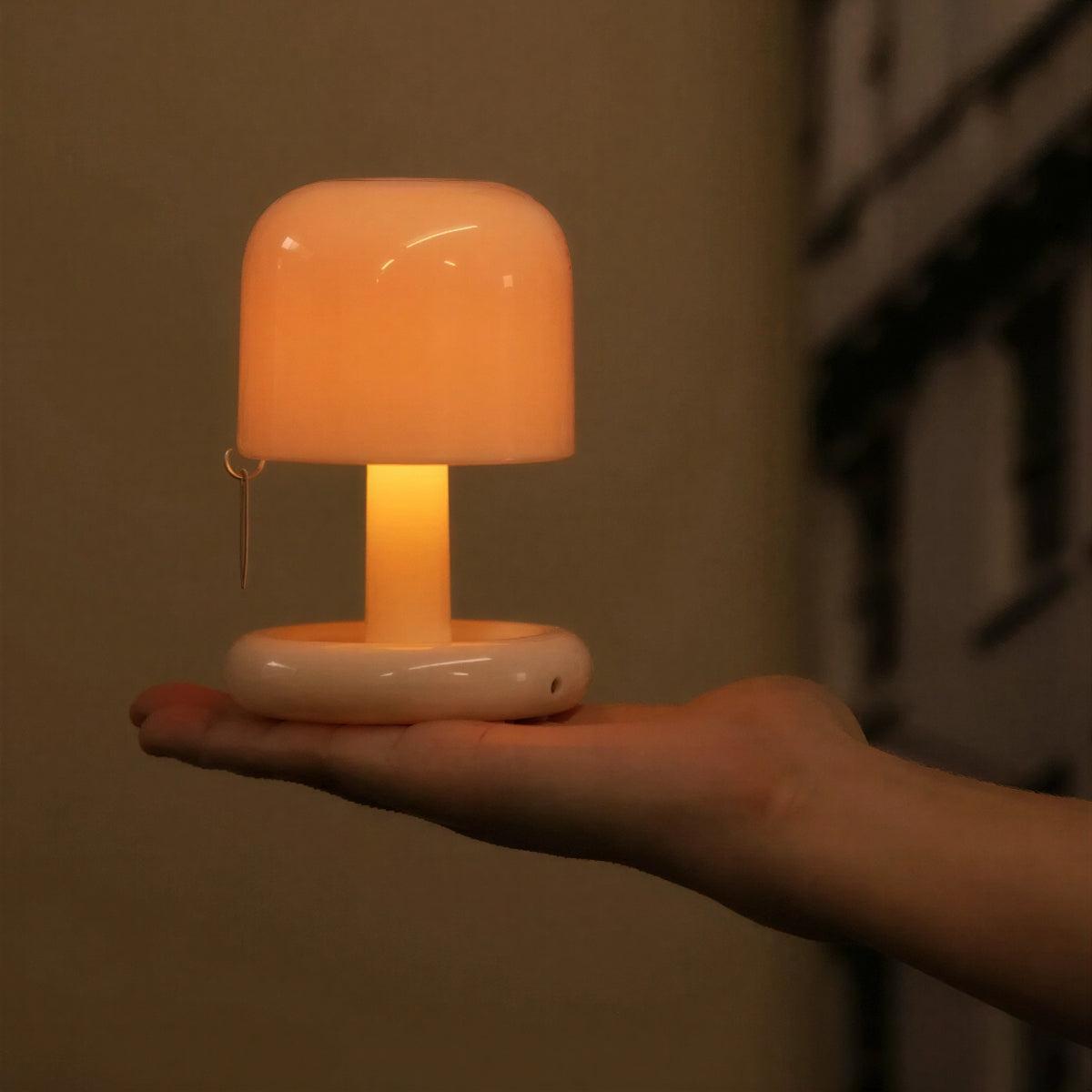 modern-ambient-table-lamp-with-sunset-glow-for-home-decor-img2.jpg