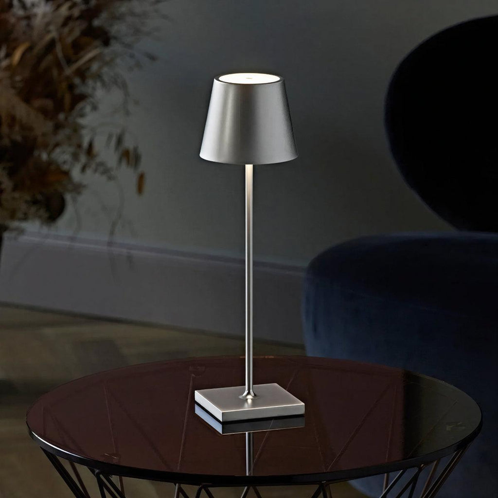 modern-cordless-table-lamp-with-usb-c-charging-and-touch-control-img10.jpg