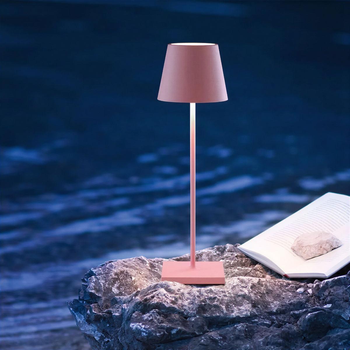 modern-cordless-table-lamp-with-usb-c-charging-and-touch-control-img11.jpg