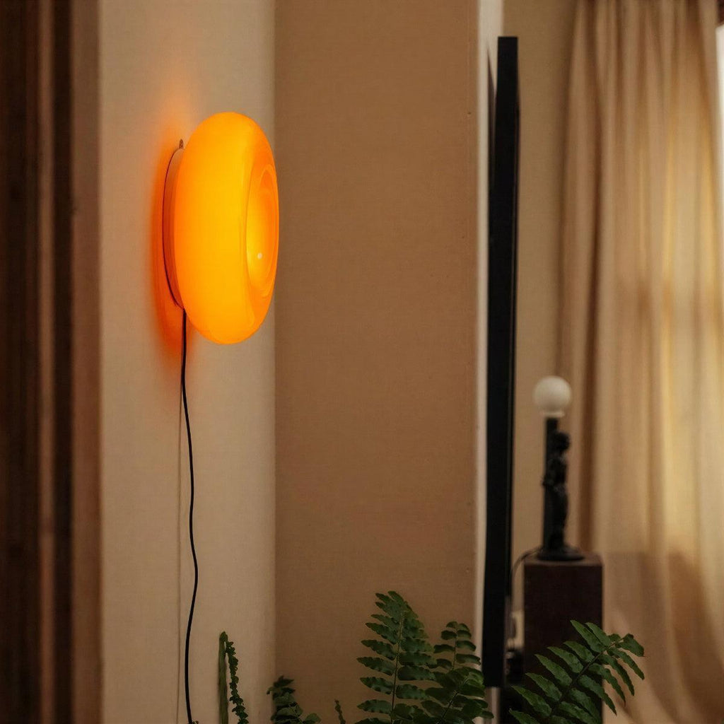 modern-donut-table-lamp-with-minimalist-bauhaus-wall-light-img6.jpg