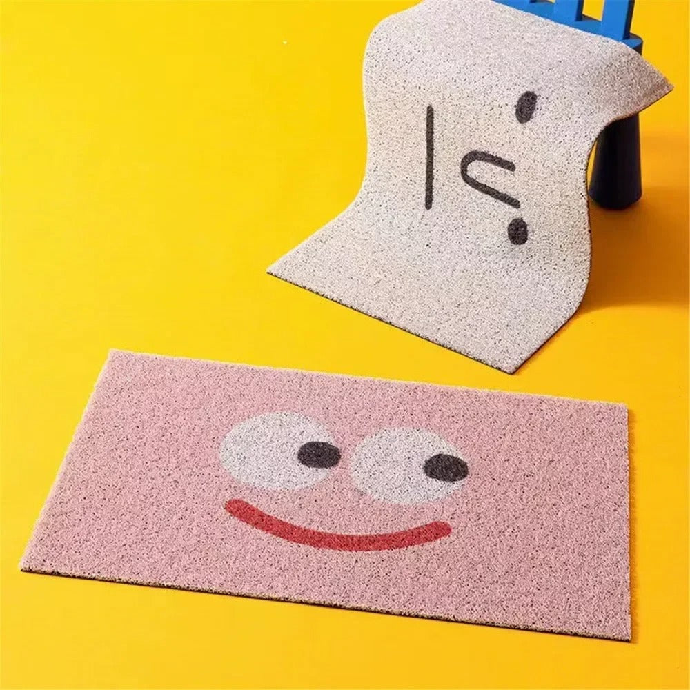 mood-emoji-doormat-with-playful-expressive-design-img2.jpg