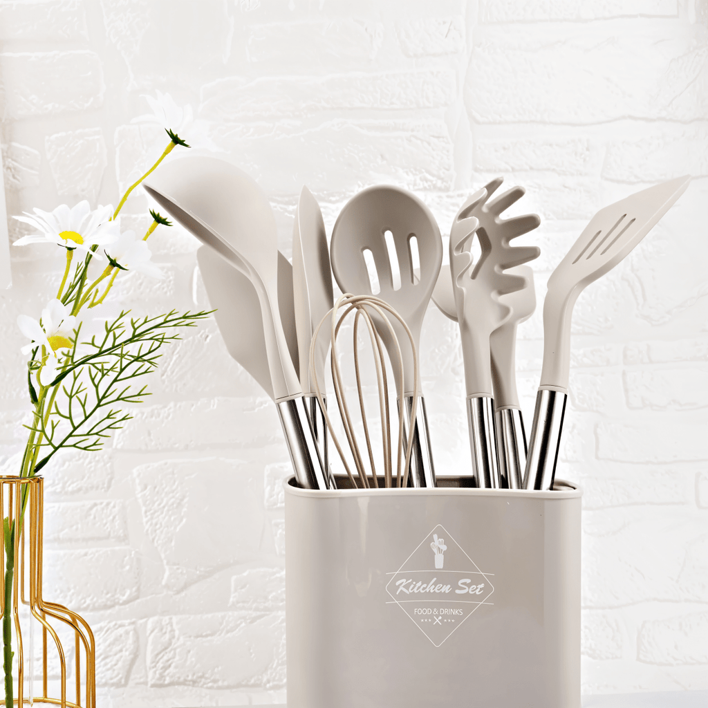 multi-function-silicone-kitchen-utensil-set-12-piece-bpa-free-non-stick-img2.png