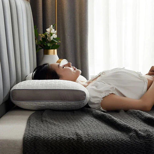 Ergonomic Hybrid Pillow For Side And Back Sleepers