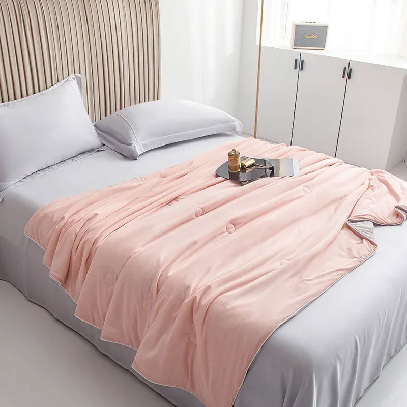 Breathable Cooling Blanket for Summer Sleep