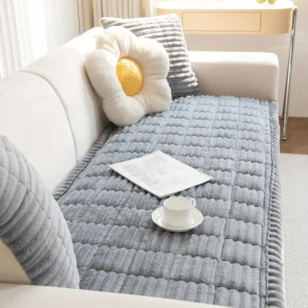 plush-flannel-sofa-cover-with-hand-pleated-edges-img6.jpg