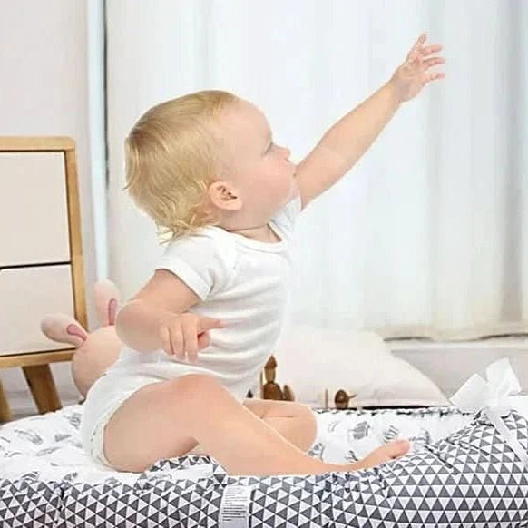 polyester-cotton-foldable-baby-cot-for-infants-lightweight-travel-ready-img5.webp