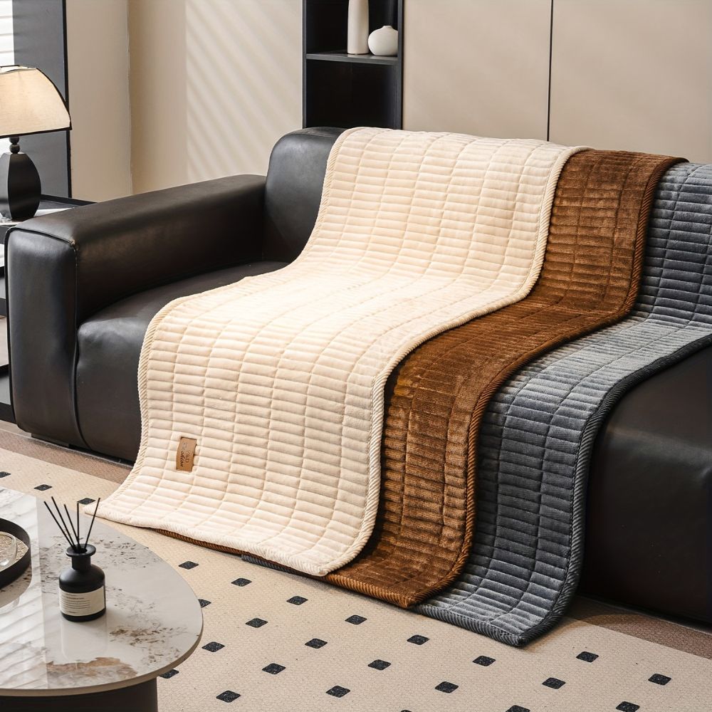 quilted-microfiber-sofa-cover-with-plush-comfort-img6.jpg