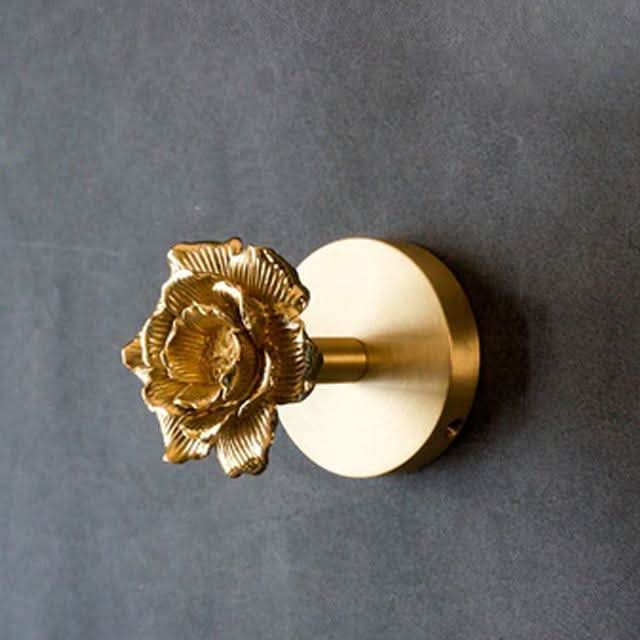 sculpted-brass-animal-head-wall-hook-rack-img12.jpg
