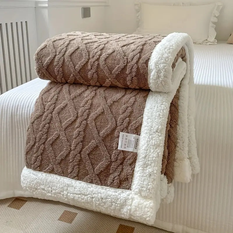 sherpa-fleece-blanket-reversible-plush-ultra-soft-img5.jpg