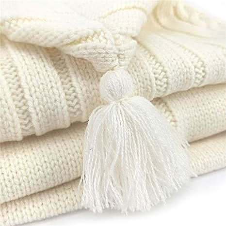 soft-acrylic-baby-wrap-for-newborns-hooded-with-wooden-buttons-img6.jpg
